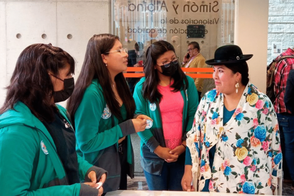 Children sharing ideas during the Child-Friendly Municipalities Bolivia